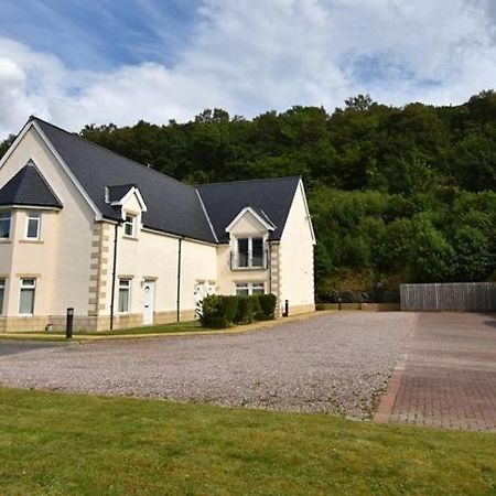 Conaglen, 2 Bedroom Lochside Flat Fort William Exterior foto